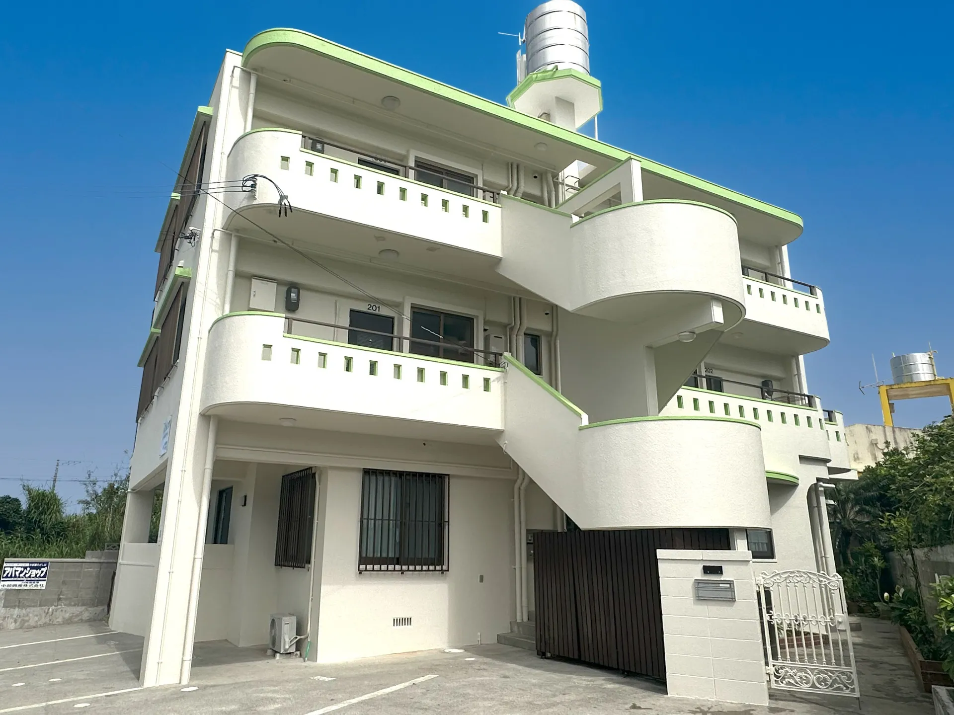 うるま市外壁塗装・屋上防水　H邸